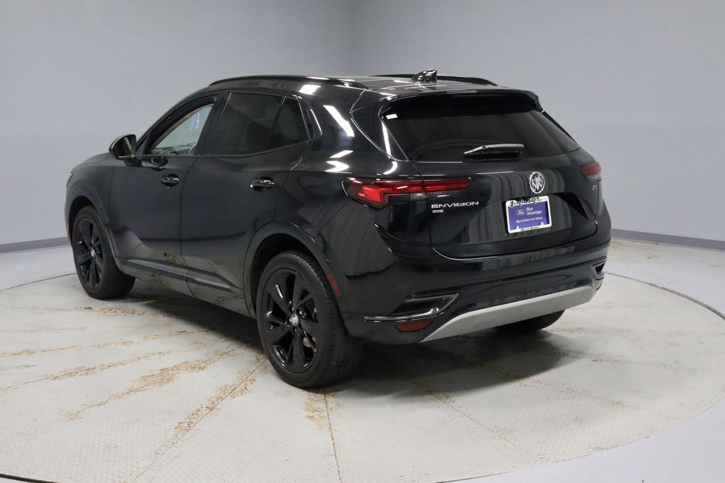 Used 2023 Buick Envision Essence w/ Sport Touring Package AWD/4WD image 9