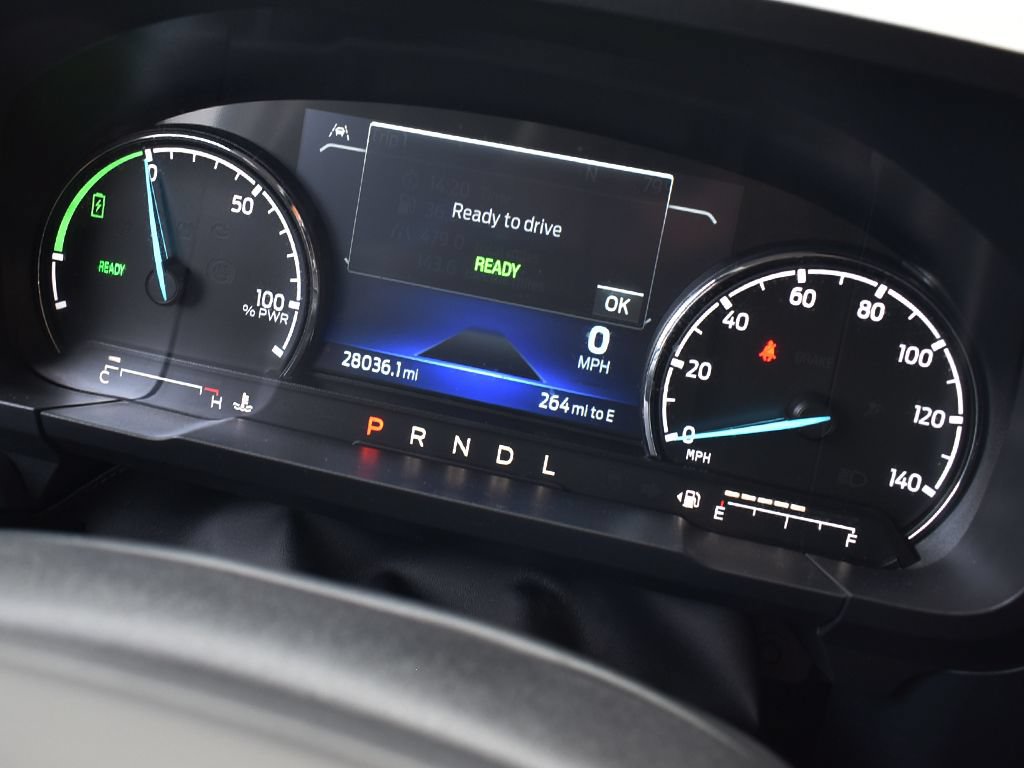 Certified 2024 Ford Maverick Lariat FWD image 12