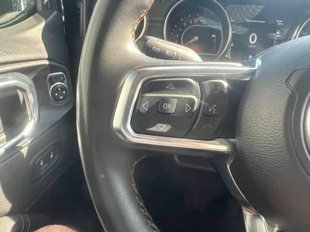 Used 2023 Jeep Gladiator Overland AWD/4WD image 17