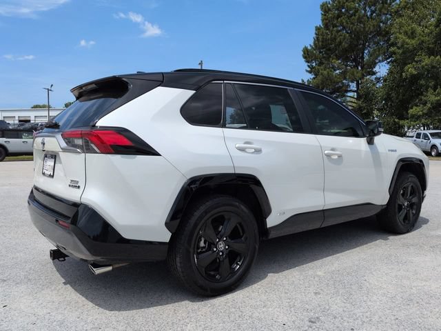 Used 2020 Toyota RAV4 XSE w/ XSE Grade Weather Package AWD/4WD image 4