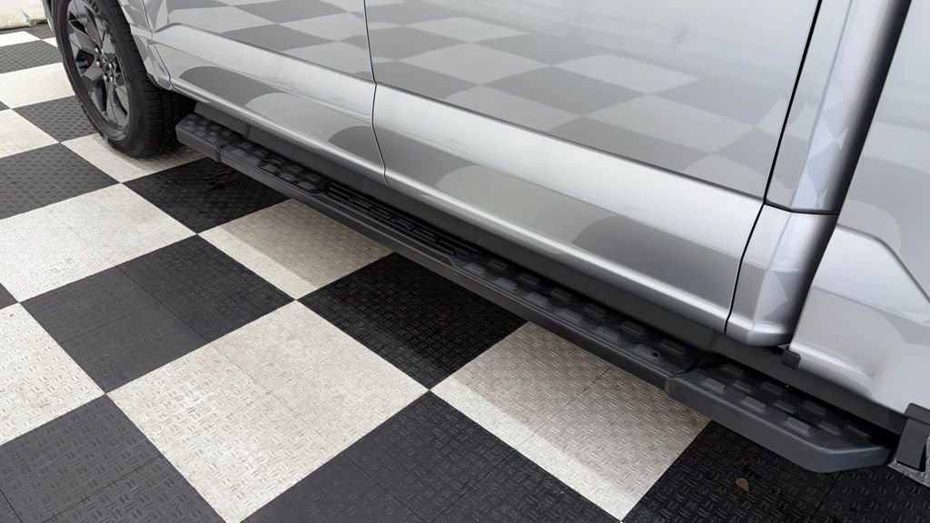 Certified 2024 Ford F150 Lightning Lariat image 29