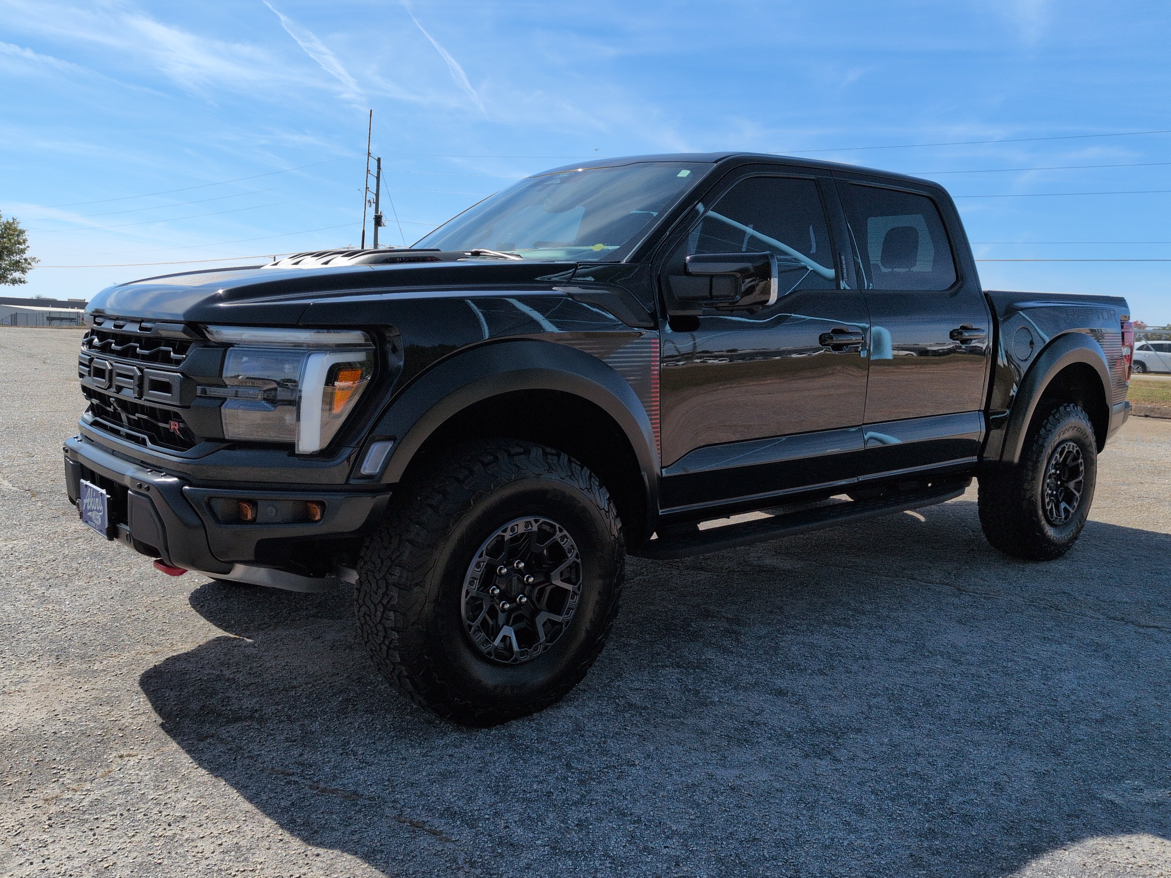 Certified 2024 Ford F150 Raptor w/ Equipment Group 803A Raptor R AWD/4WD image 6