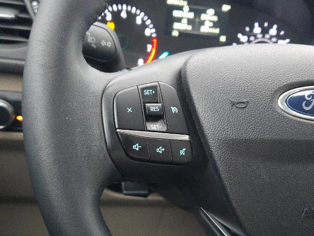 Certified 2022 Ford Escape SE w/ SE Sport Appearance Package image 26