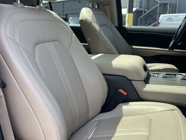 Certified 2022 Ford Expedition Max Limited AWD/4WD image 32