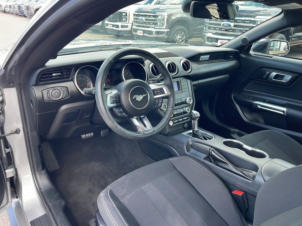 Certified 2022 Ford Mustang Coupe w/ Black Accent Package image 9