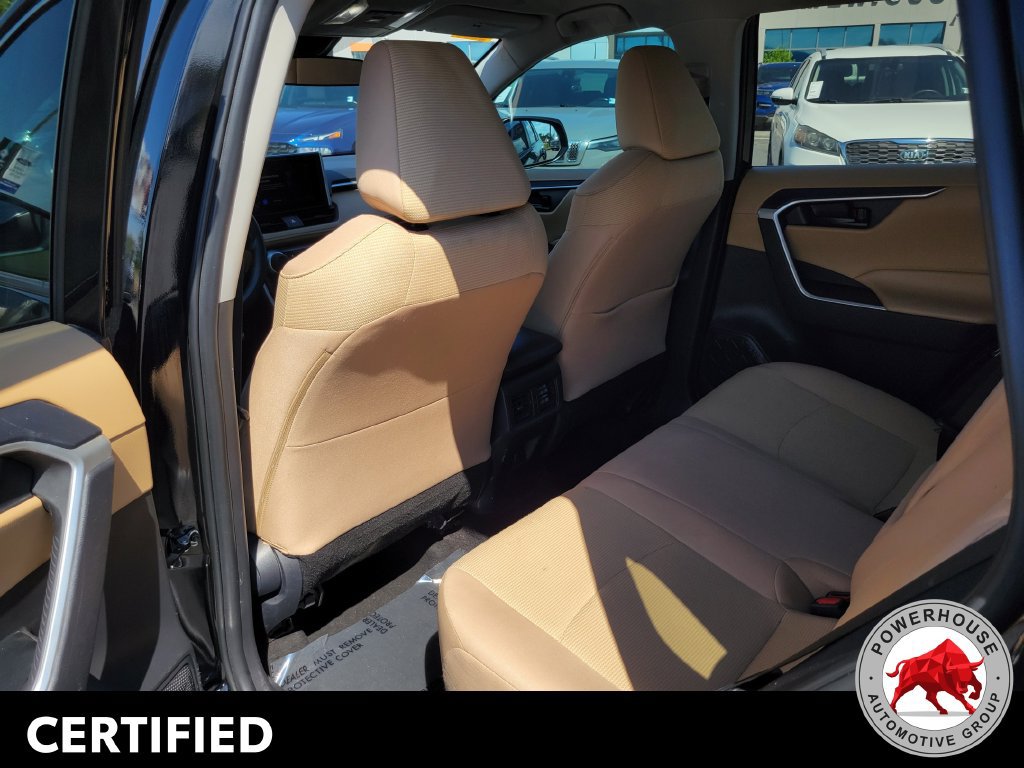 Used 2024 Toyota RAV4 LE FWD image 15