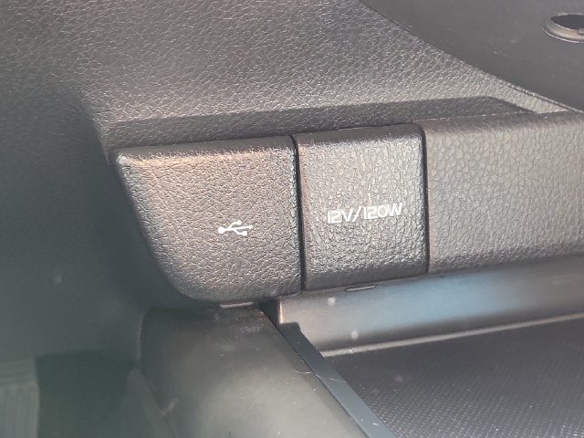 Used 2023 Toyota Camry SE FWD image 31