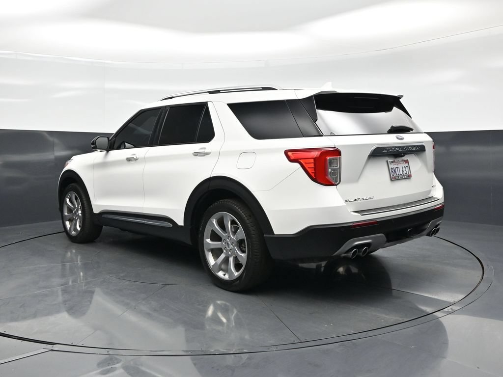 Certified 2020 Ford Explorer Platinum w/ Premium Technology Package AWD/4WD image 7