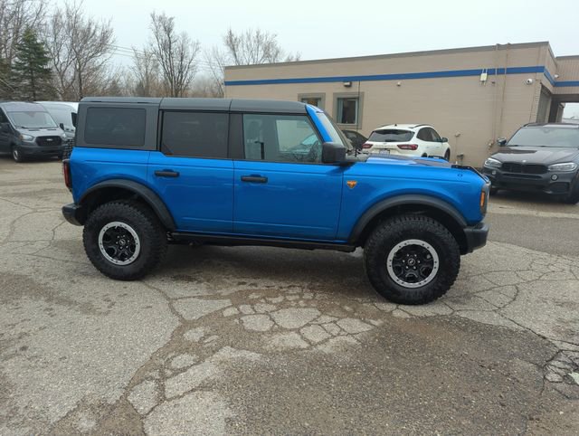 Certified 2023 Ford Bronco Badlands w/ Sasquatch Package AWD/4WD image 6