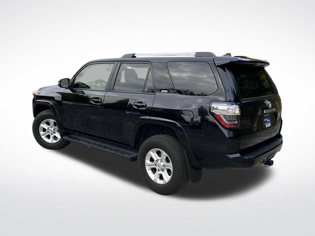 Used 2024 Toyota 4Runner SR5 Premium image 4
