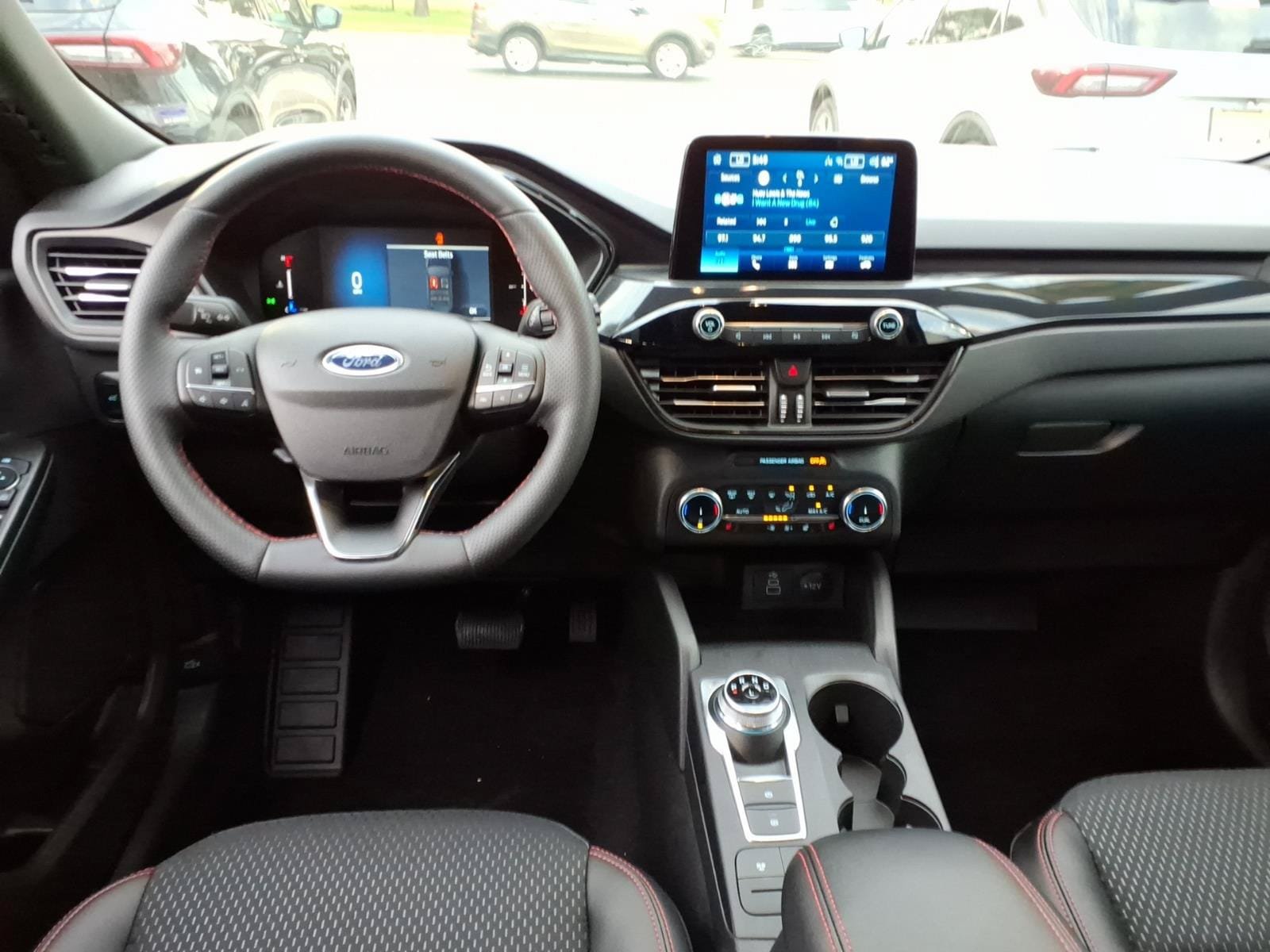 Certified 2025 Ford Escape ST-Line w/ Cold Weather Package FWD image 13