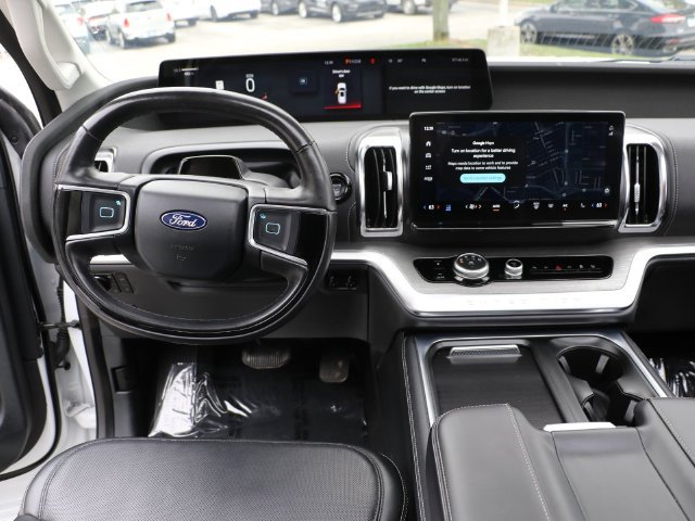 Certified 2025 Ford Expedition Max Platinum AWD/4WD image 18