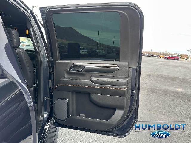 Used 2024 GMC Sierra 2500 AT4 w/ AT4 Premium Plus Package image 31