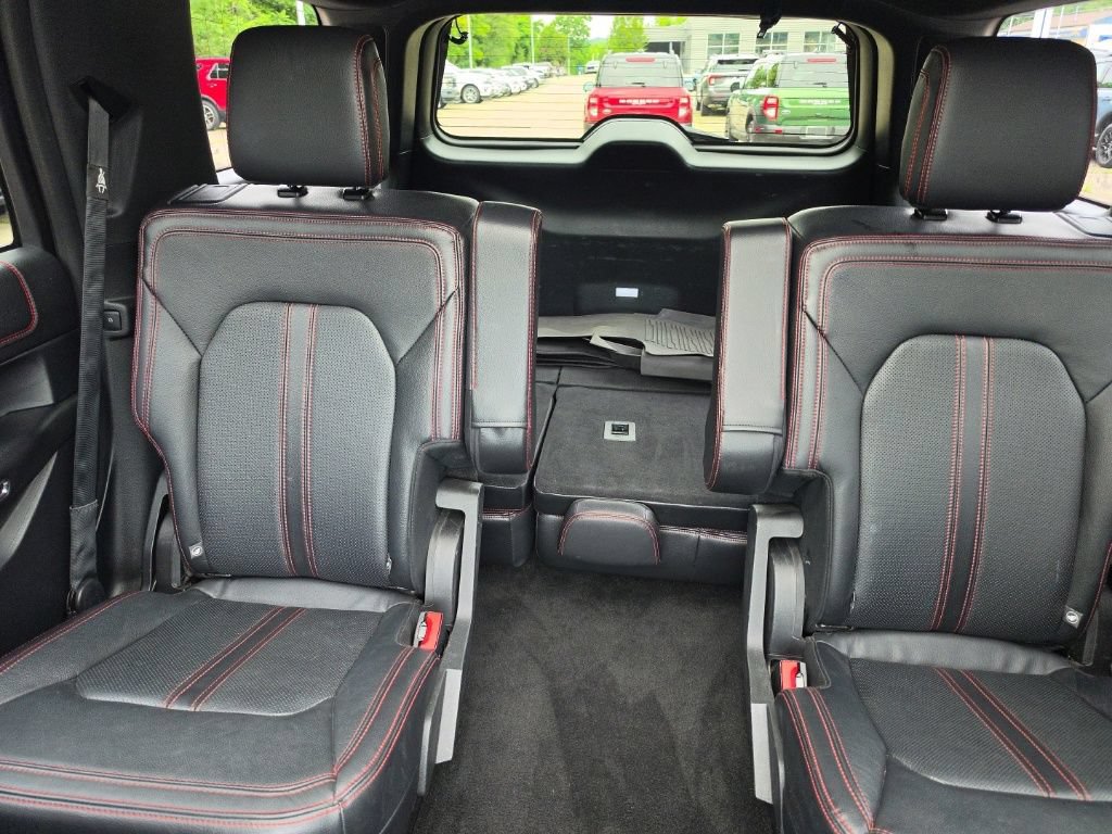 Certified 2019 Ford Expedition Limited w/ Equipment Group 303A AWD/4WD image 24