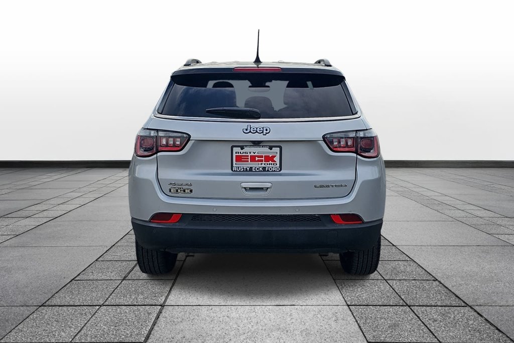 Used 2025 Jeep Compass Limited AWD/4WD image 6