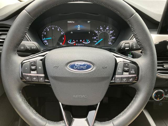 Certified 2022 Ford Escape SEL AWD/4WD image 32