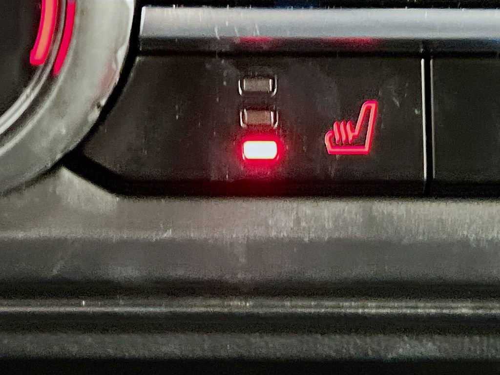 Certified 2024 Ford Bronco Black Diamond image 26