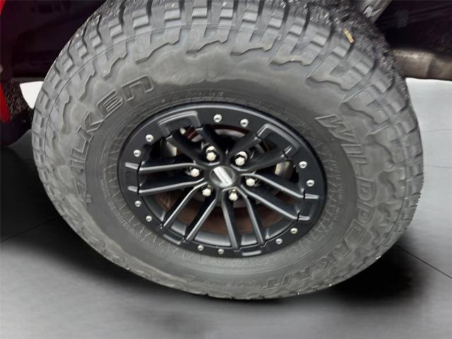 Certified 2019 Ford F150 Raptor w/ Equipment Group 802A Luxury image 29