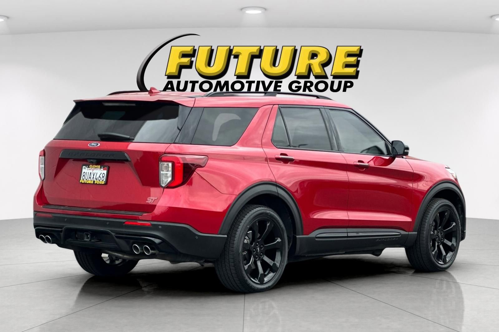 Certified 2020 Ford Explorer ST w/ Premium Technology Package AWD/4WD image 3