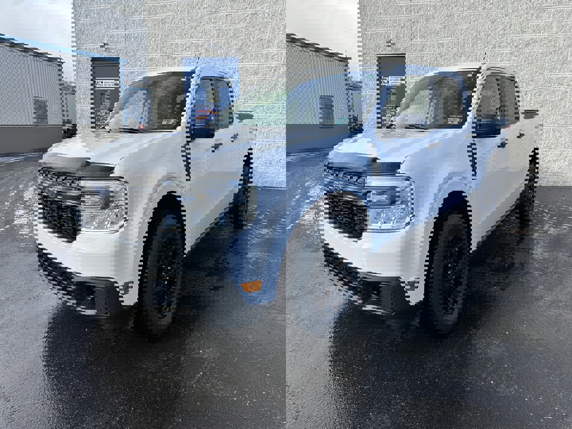 Certified 2022 Ford Maverick XLT w/ Equipment Group 300A Standard image 1