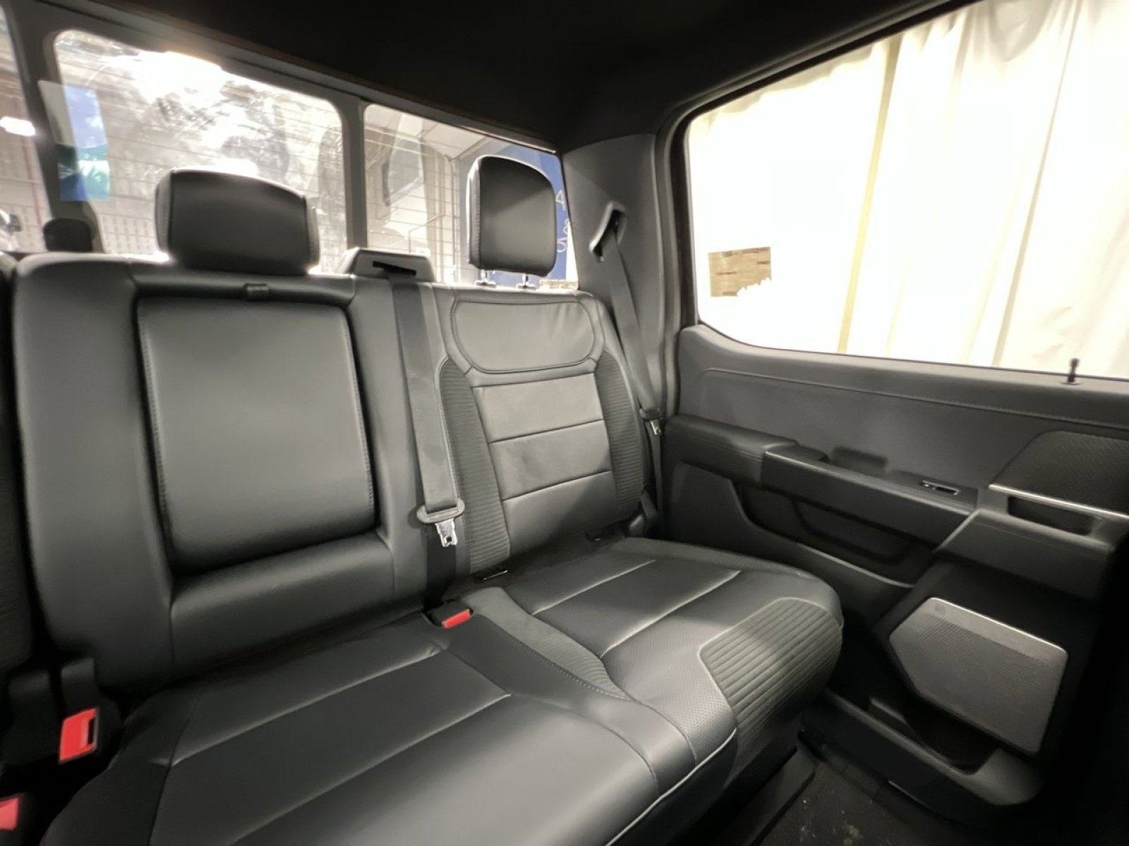 Certified 2023 Ford F150 Raptor w/ Raptor Carbon Fiber Package AWD/4WD image 18