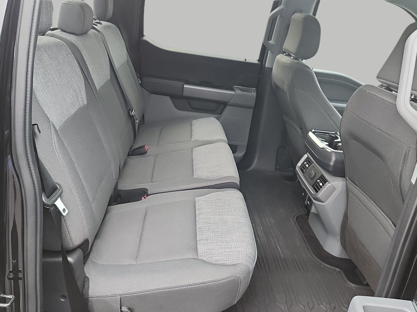 Certified 2022 Ford F150 XLT w/ Equipment Group 302A High AWD/4WD image 7