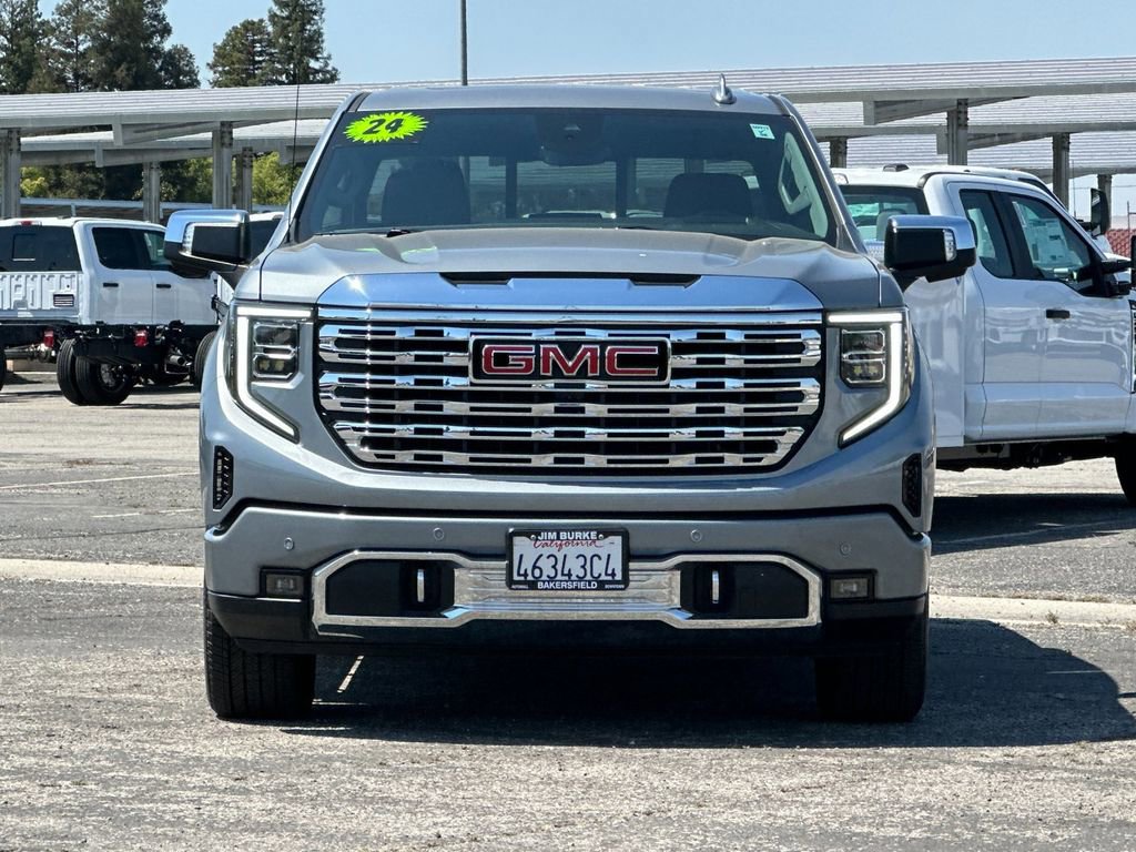 Used 2024 GMC Sierra 1500 Denali w/ Technology Package RWD image 8