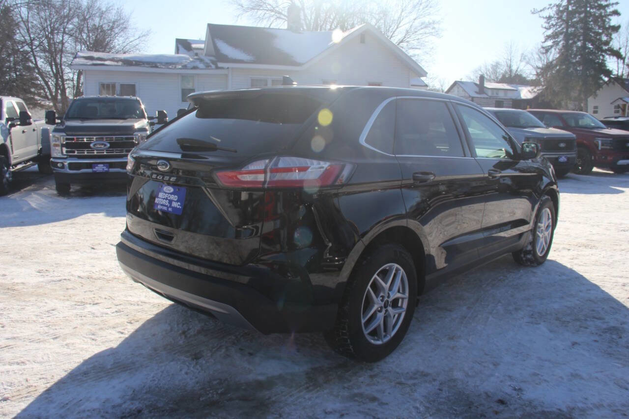 Certified 2024 Ford Edge SEL image 5
