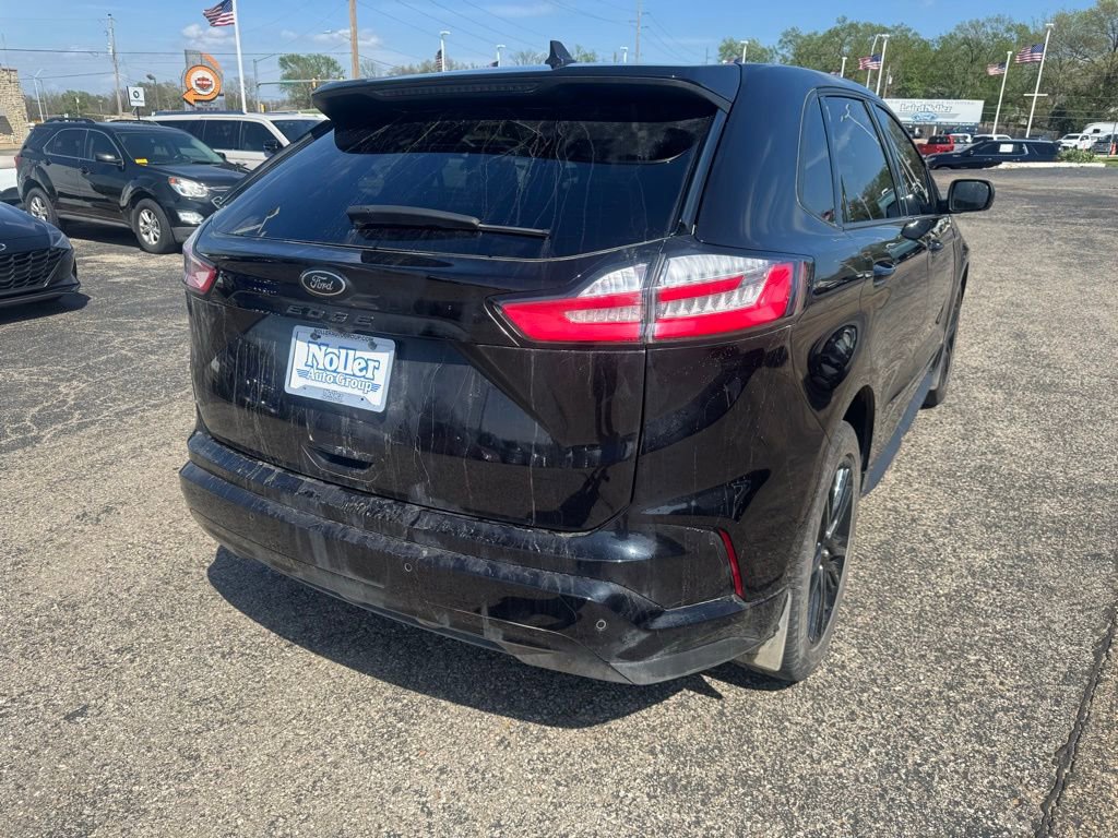 Certified 2024 Ford Edge ST-Line image 4