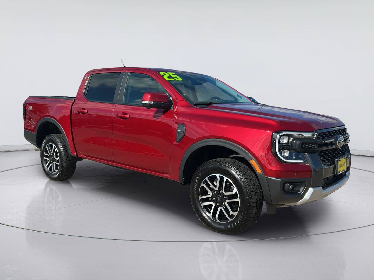Certified 2025 Ford Ranger Lariat w/ FX4 Off-Road Package AWD/4WD image 3