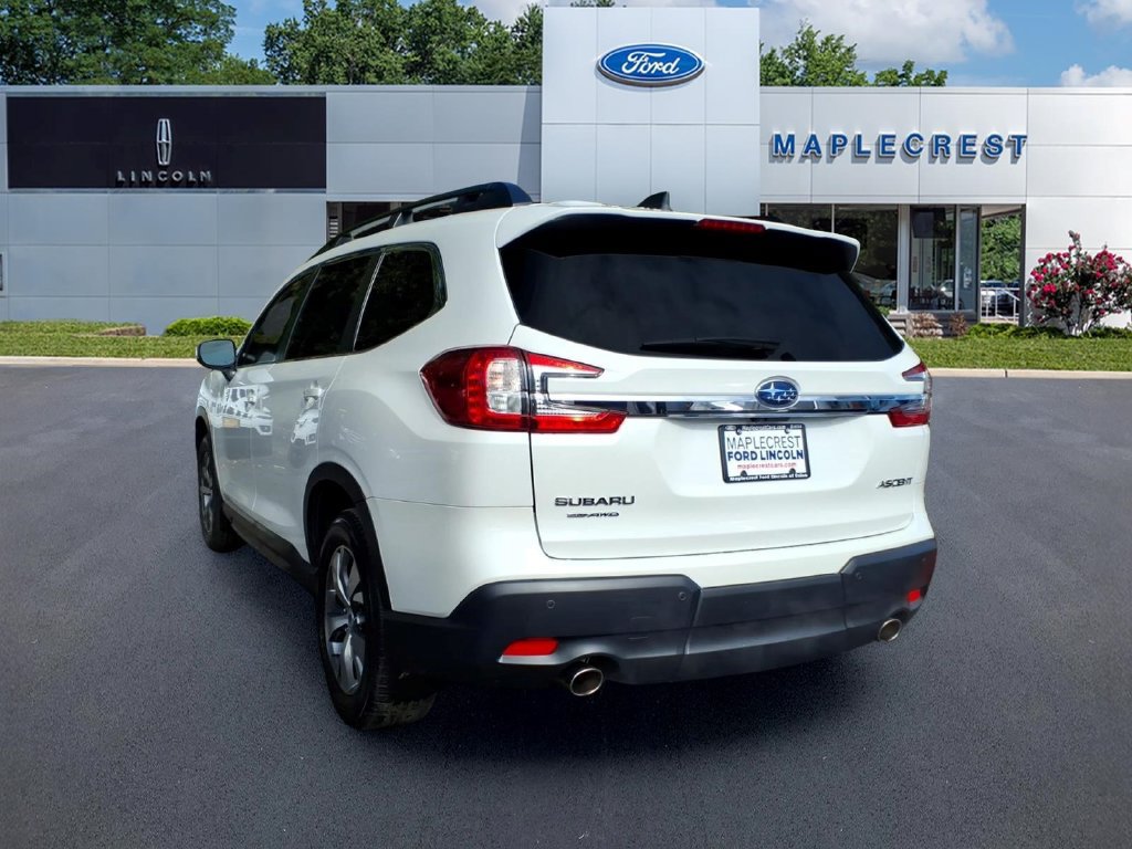 Used 2024 Subaru Ascent Premium w/ Convenience Package AWD/4WD image 3