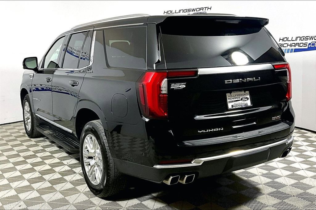 Used 2025 GMC Yukon Denali AWD/4WD image 8