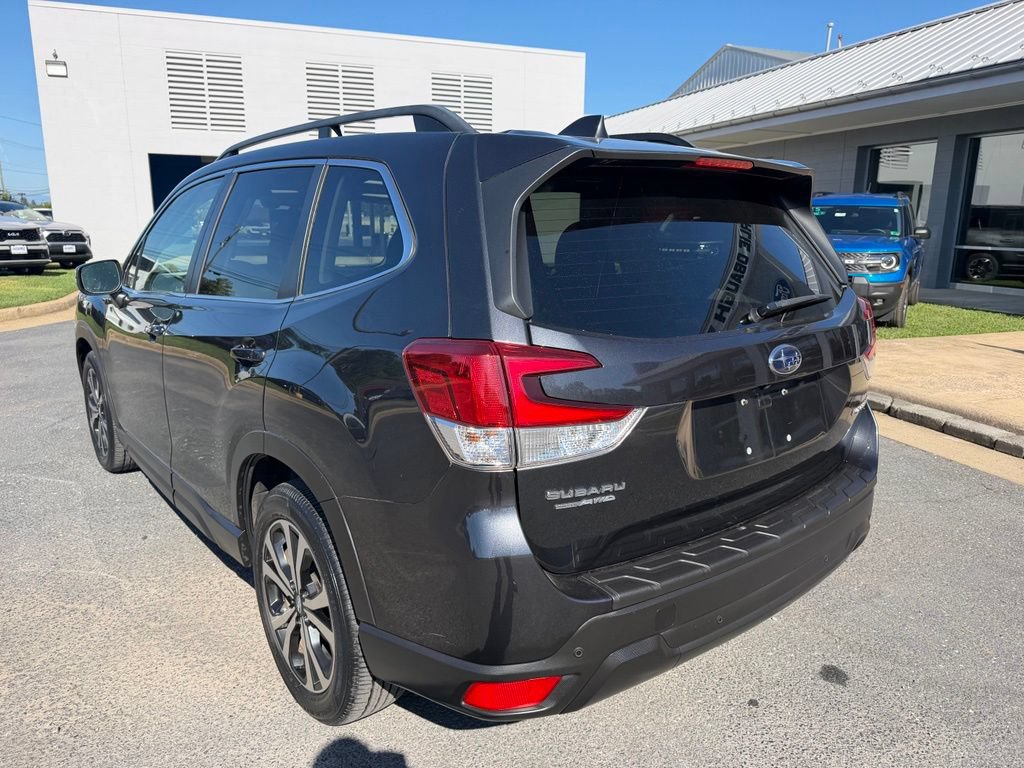 Used 2019 Subaru Forester Limited w/ Popular Package #3 AWD/4WD image 3