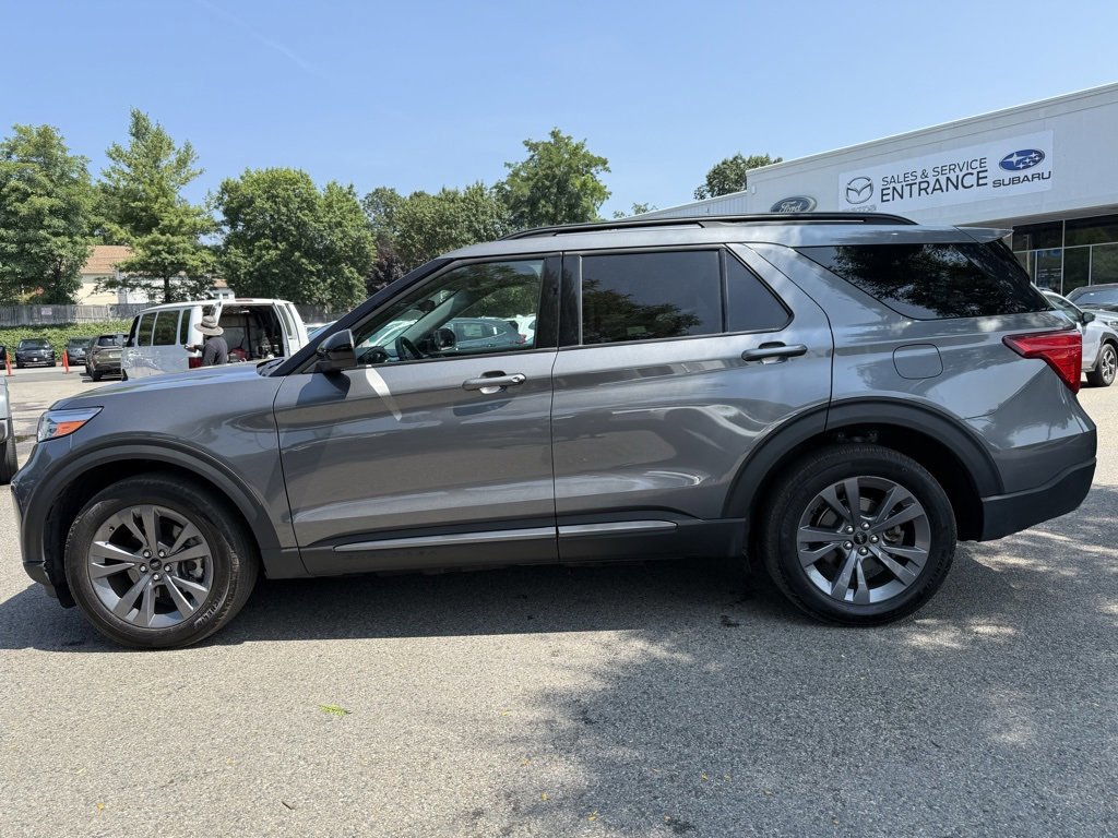 Certified 2023 Ford Explorer XLT w/ Equipment Group 202A image 2