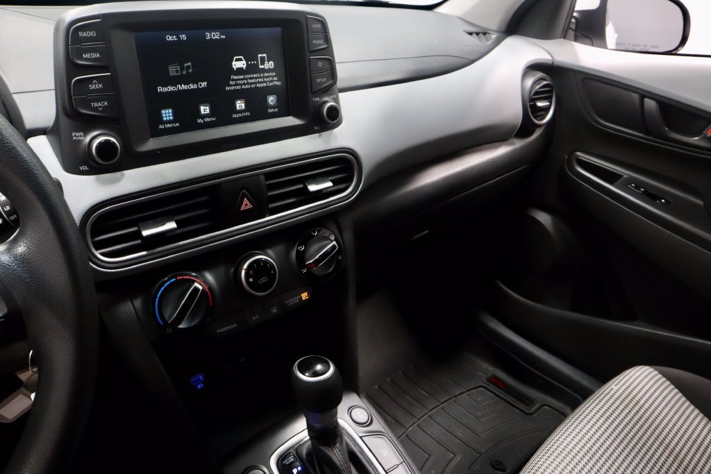Used 2021 Hyundai Kona SE AWD/4WD image 29