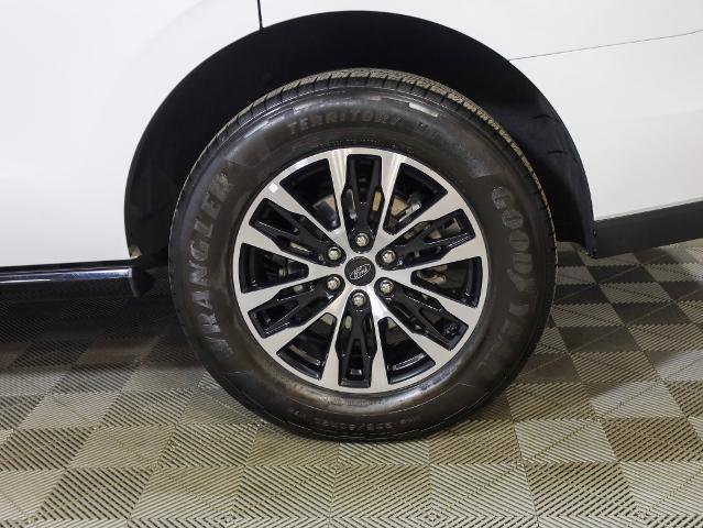 Certified 2025 Ford Expedition Platinum image 25