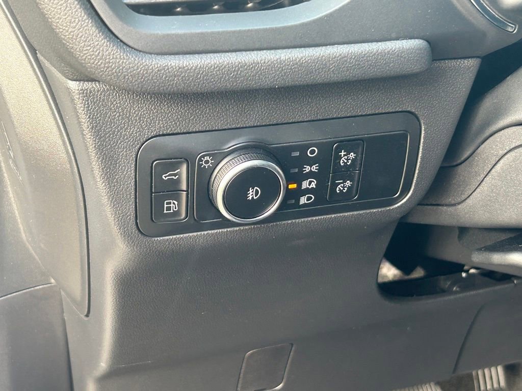 Certified 2024 Ford Escape SE w/ PHEV Premium Package FWD image 36