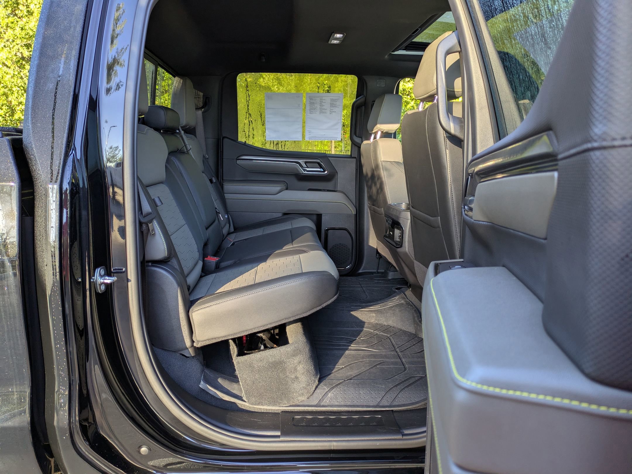 Used 2024 Chevrolet Silverado 1500 ZR2 w/ Technology Package image 38