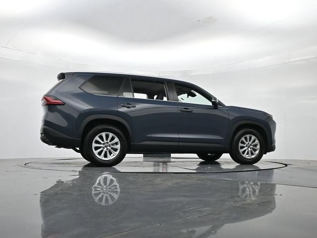 Used 2025 Toyota Grand Highlander AWD image 37