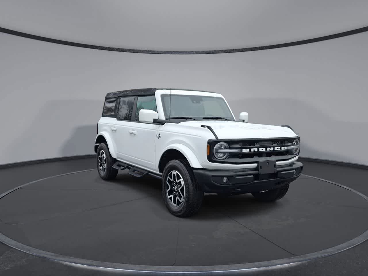 Certified 2024 Ford Bronco Outer Banks AWD/4WD image 2