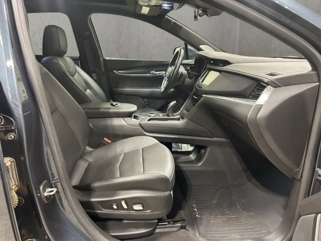 Used 2020 Cadillac XT5 Premium Luxury AWD/4WD image 20