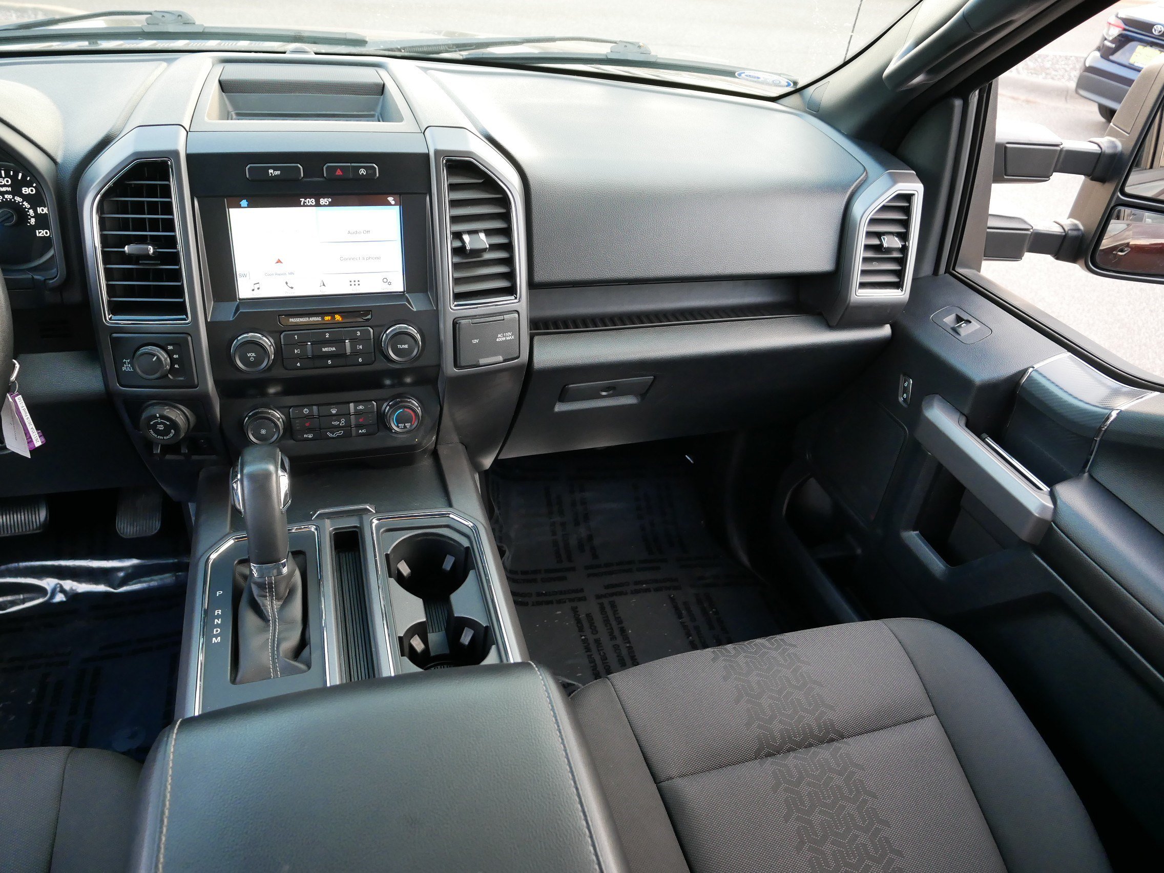Certified 2019 Ford F150 XLT w/ Equipment Group 302A Luxury AWD/4WD image 11