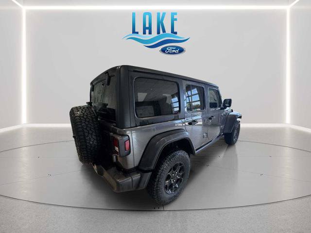 Used 2023 Jeep Wrangler Unlimited w/ Cold Weather Group AWD/4WD image 3