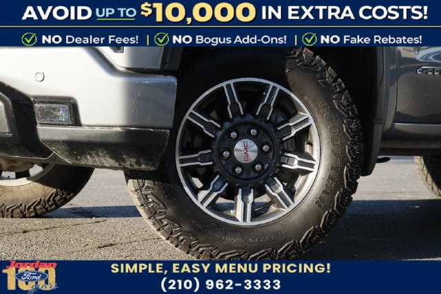 Used 2026 GMC Sierra 1500 AT4 AWD/4WD image 3