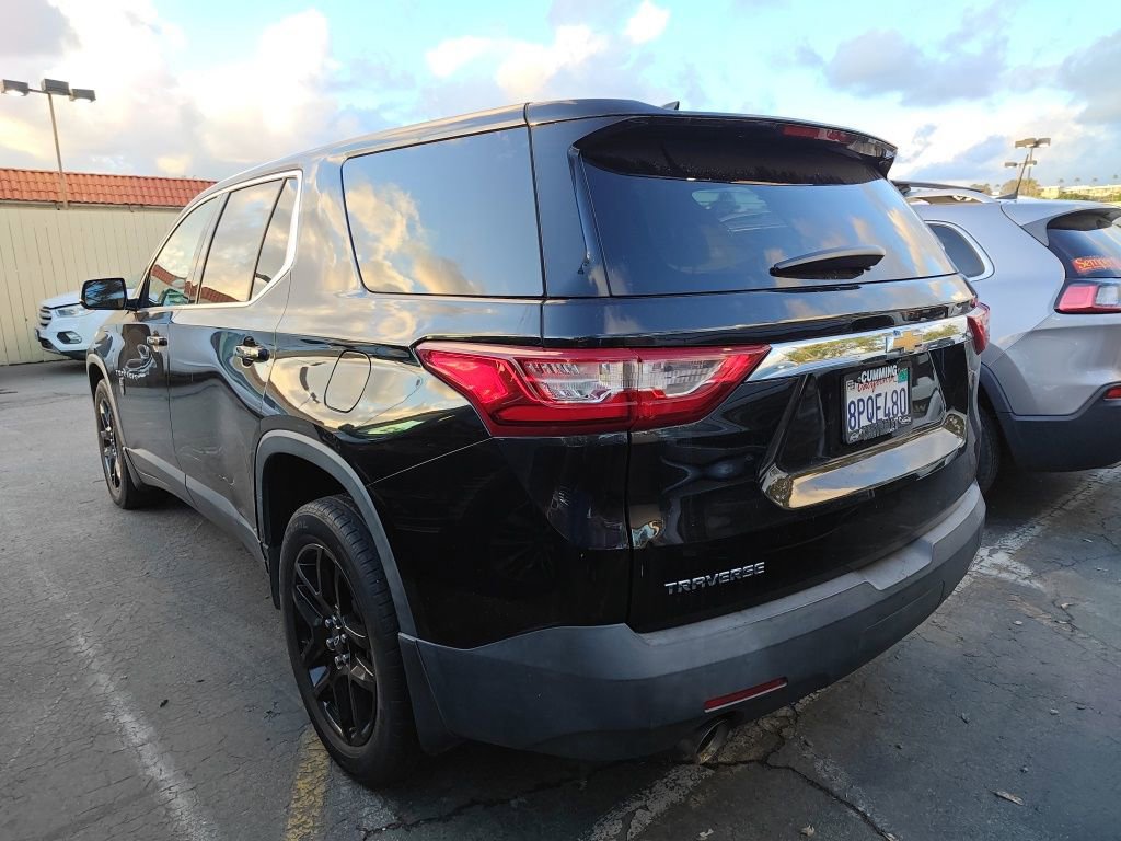 Used 2020 Chevrolet Traverse LS image 4