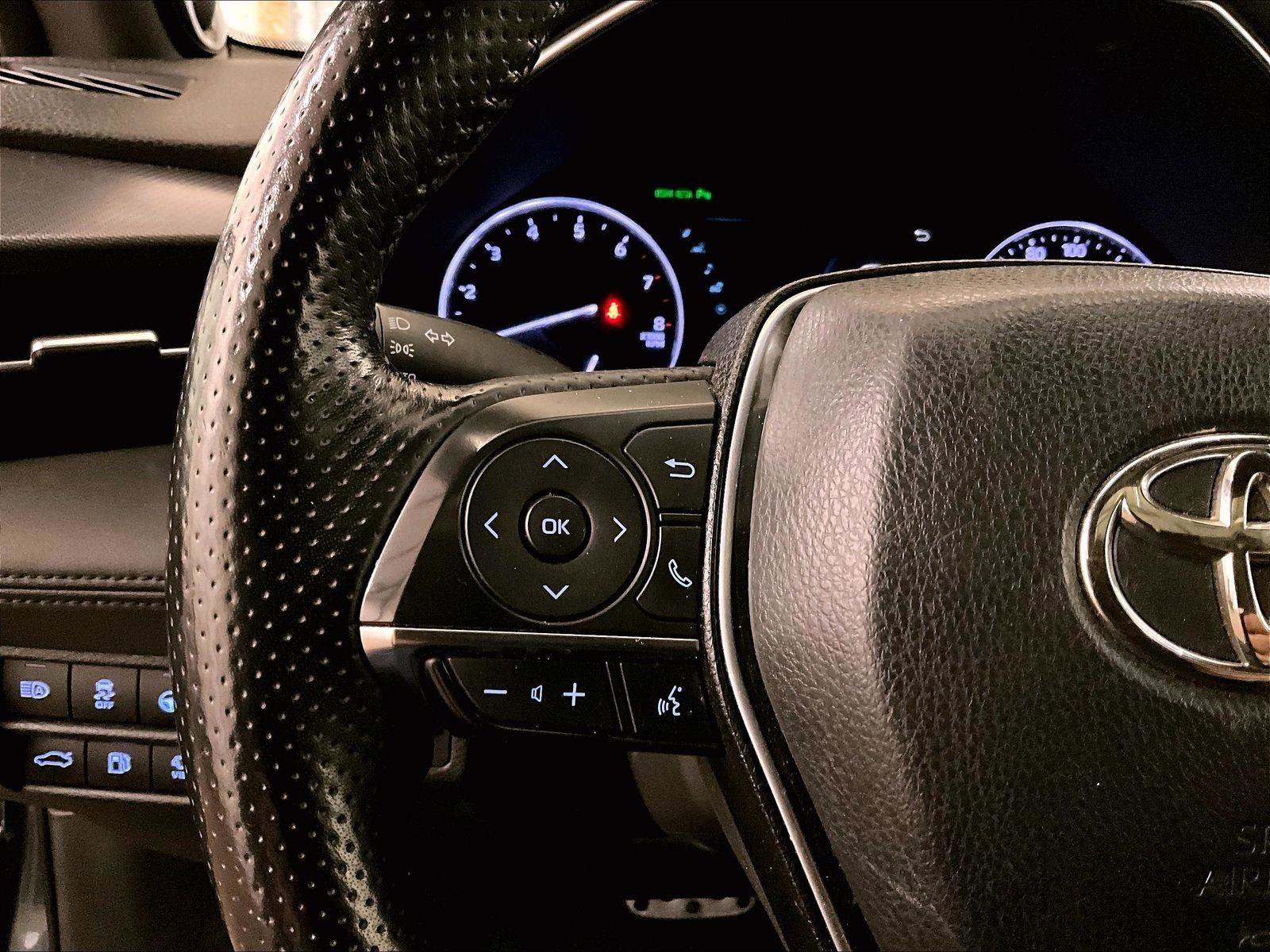 Used 2019 Toyota Avalon Touring w/ Advanced Safety Package FWD image 17