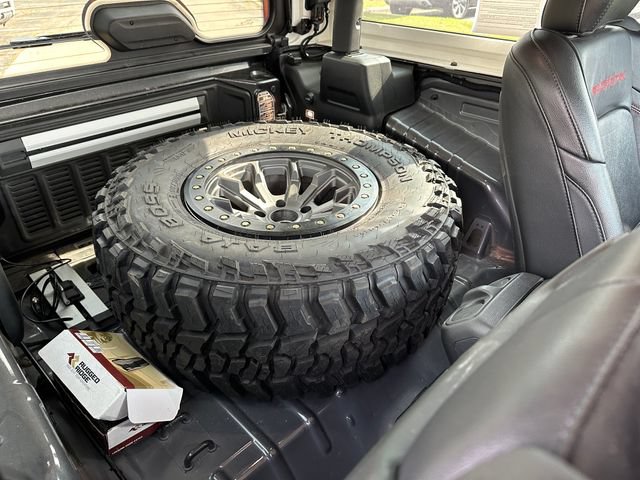 Used 2021 Jeep Wrangler Rubicon w/ Uconnect 4C Nav & Sound Group AWD/4WD image 8