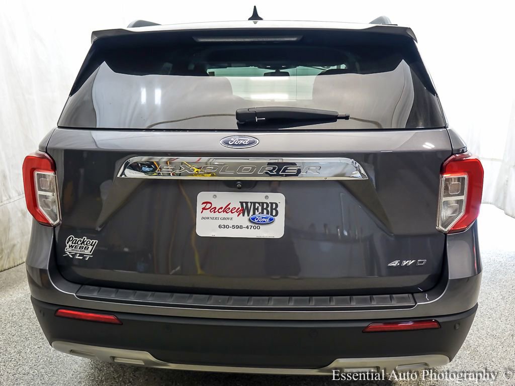 Certified 2021 Ford Explorer XLT w/ Equipment Group 202A AWD/4WD image 5
