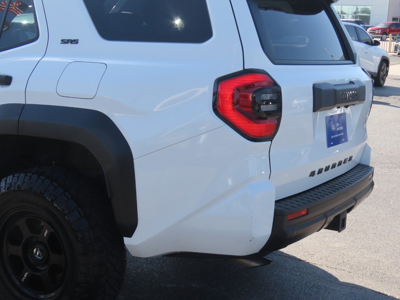 Used 2025 Toyota 4Runner SR5 RWD image 15