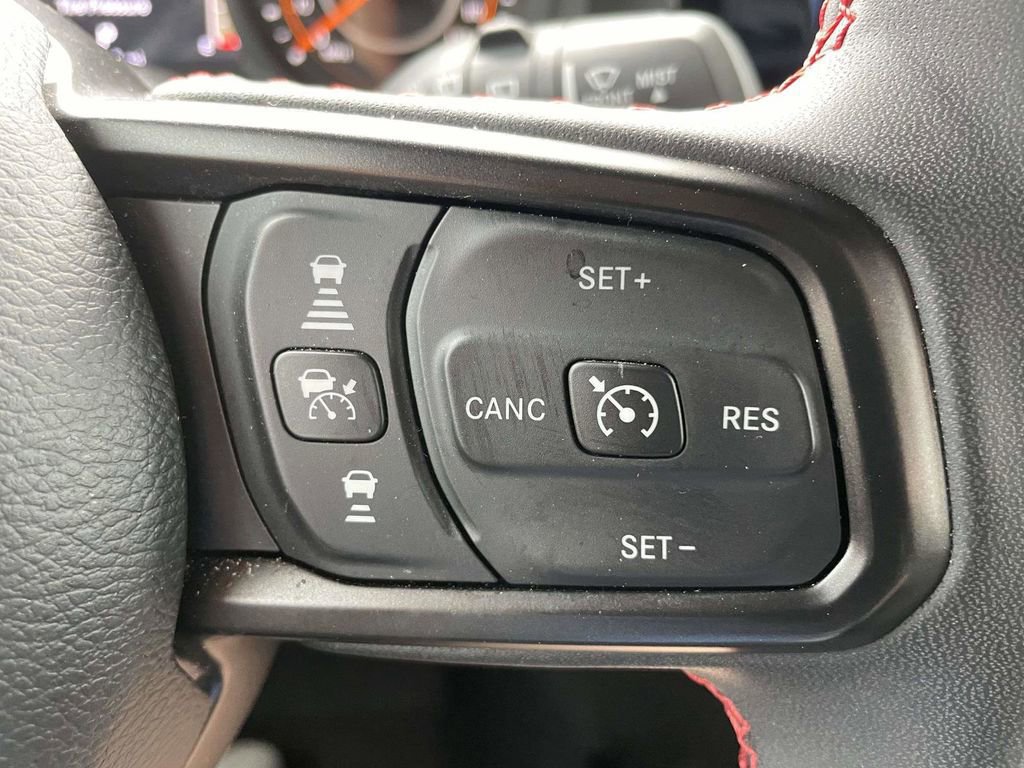 Used 2024 Jeep Wrangler Unlimited Rubicon w/ Safety Group image 25